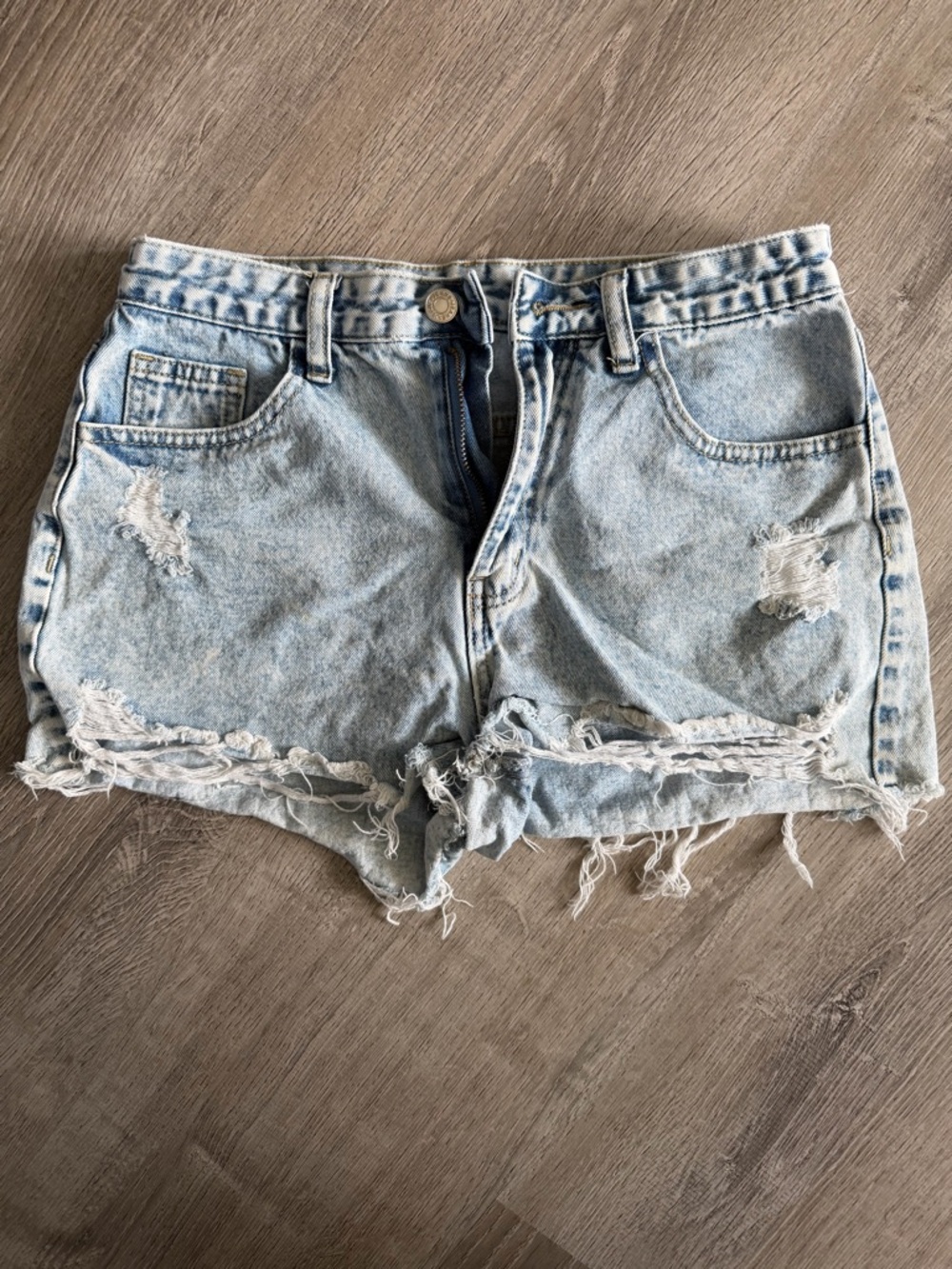 SHEIN Light Blue Distressed Denim Shorts